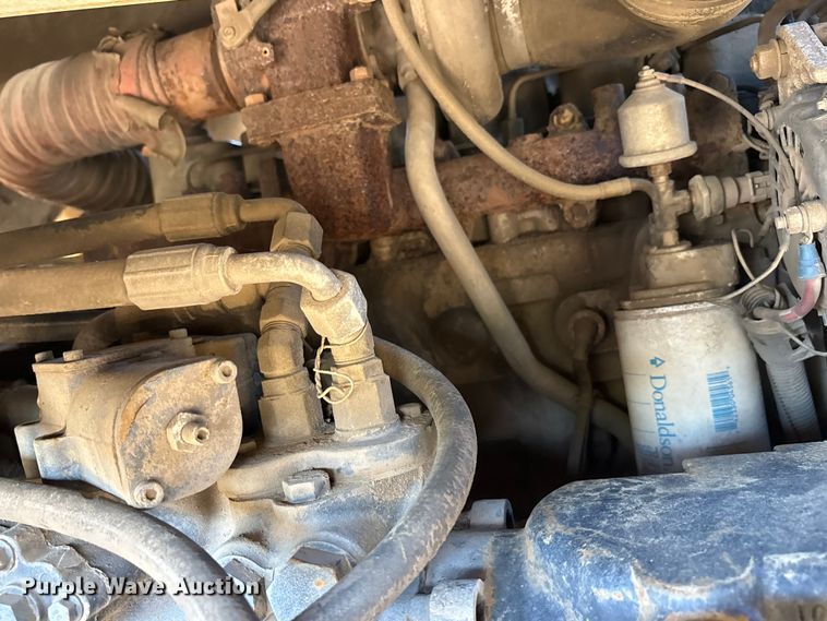 image for item DT0144 Terex CR362L paver