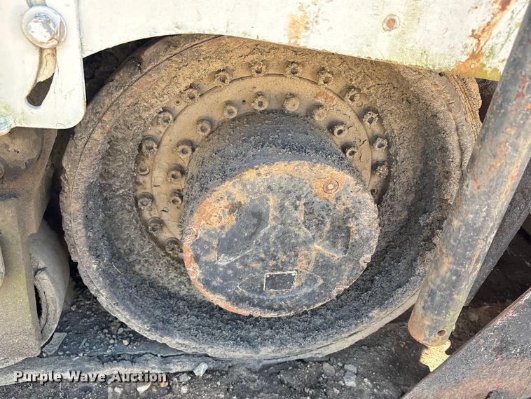 image for item DT0144 Terex CR362L paver