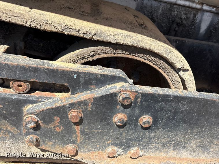 image for item DT0144 Terex CR362L paver