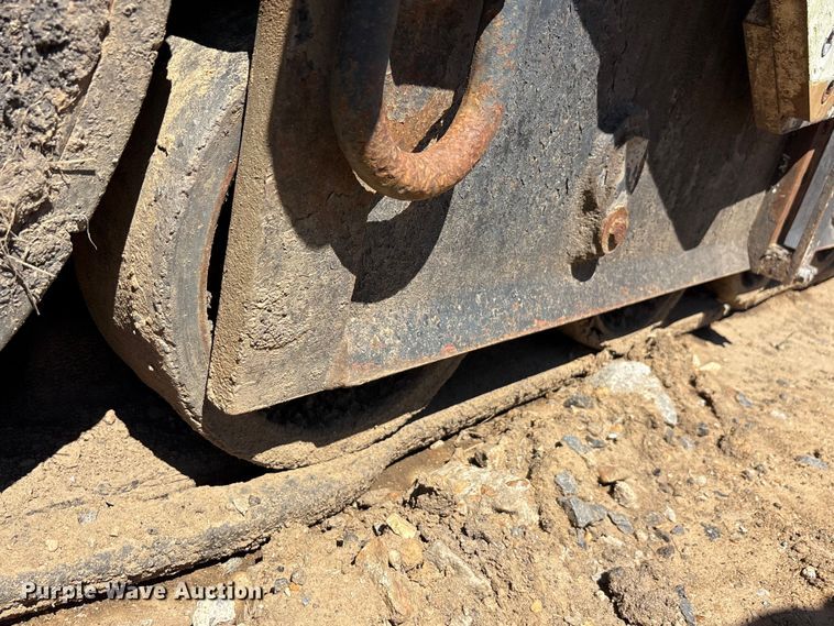 image for item DT0144 Terex CR362L paver