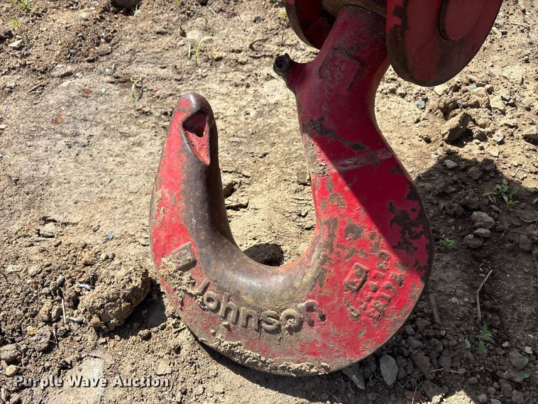 image for item DT0145 Terex Rt555 crane truck