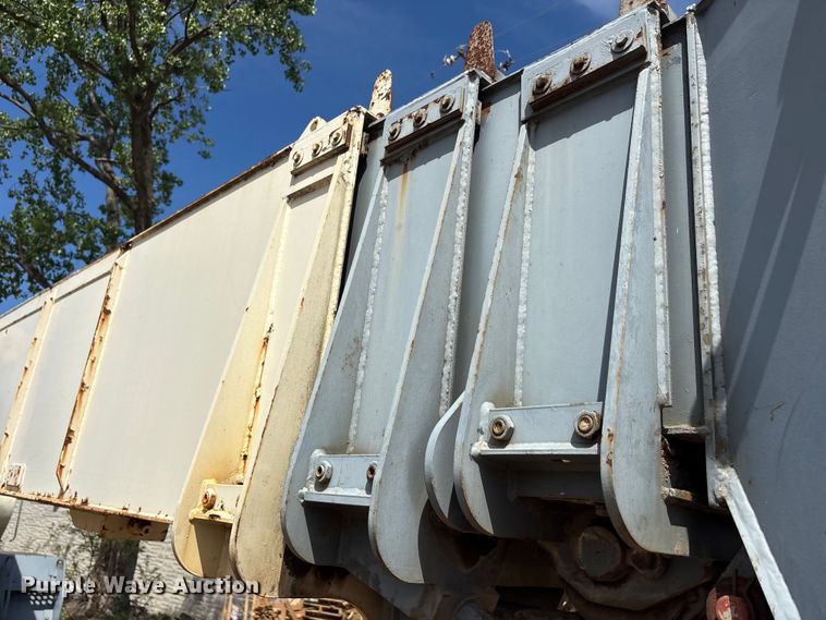 image for item DT0145 Terex Rt555 crane truck