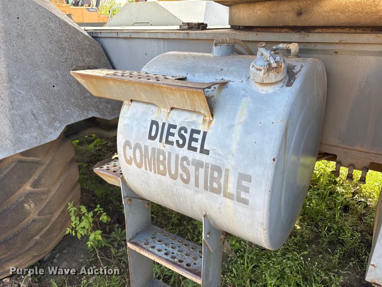 image for item DT0145 Terex Rt555 crane truck