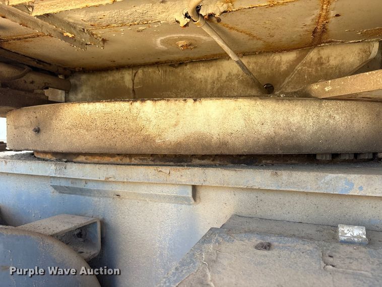 image for item DT0145 Terex Rt555 crane truck