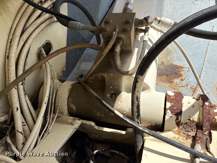 image for item DT0145 Terex Rt555 crane truck