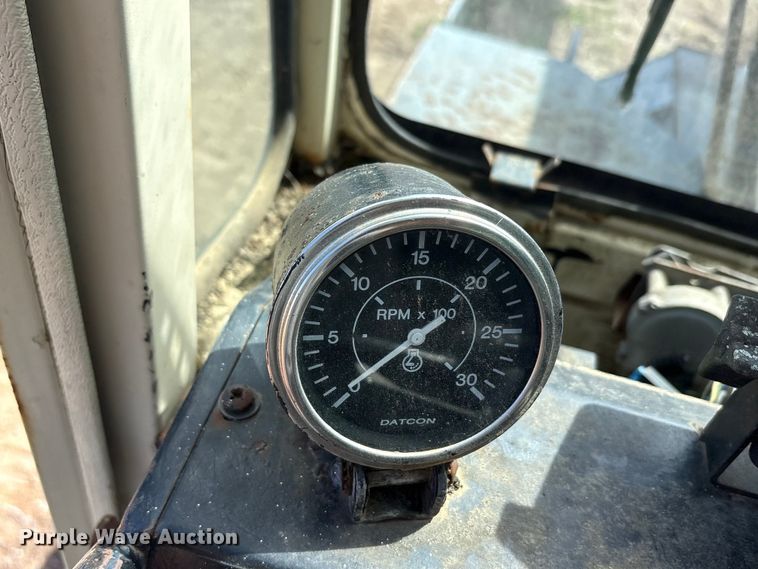 image for item DT0145 Terex Rt555 crane truck