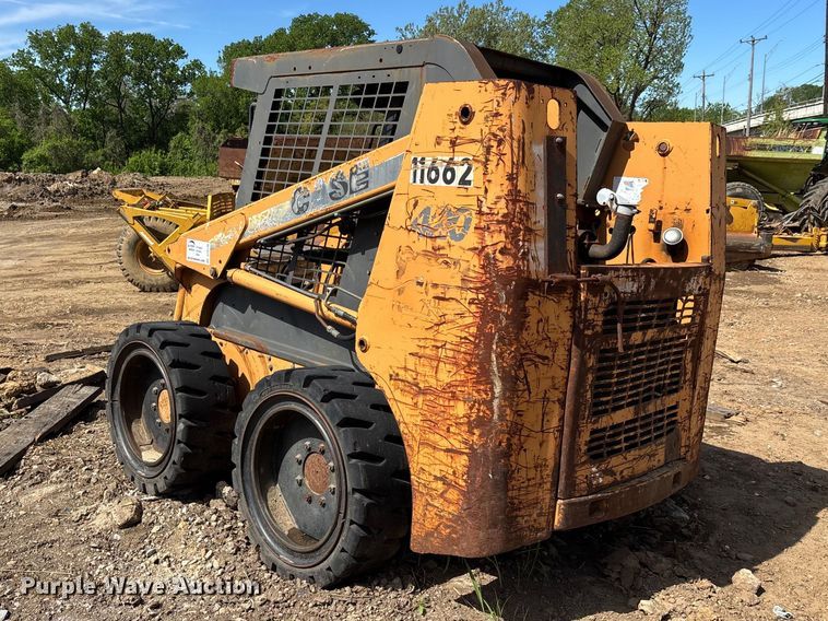 image for item DT0146 2005 Case 420 skid steer loader