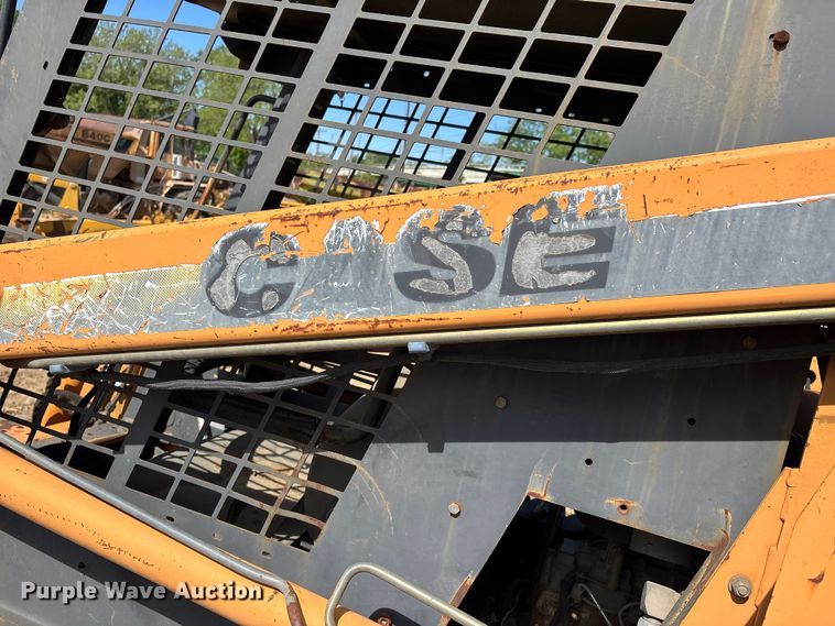 image for item DT0146 2005 Case 420 skid steer loader