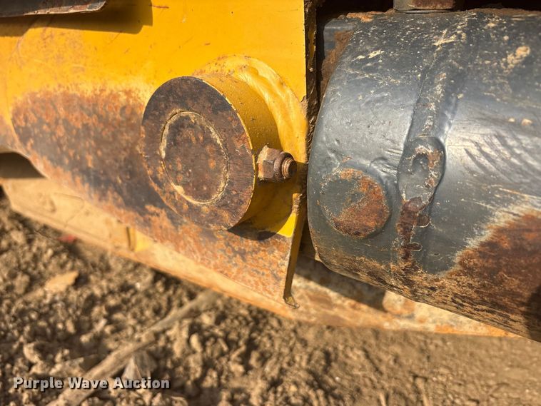 image for item DT0150 John Deere 1812C scraper