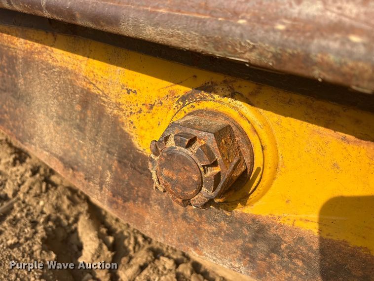 image for item DT0150 John Deere 1812C scraper