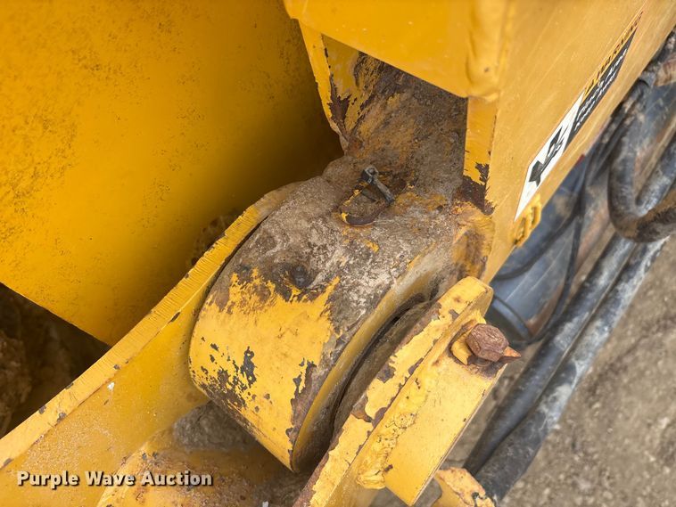 image for item DT0150 John Deere 1812C scraper