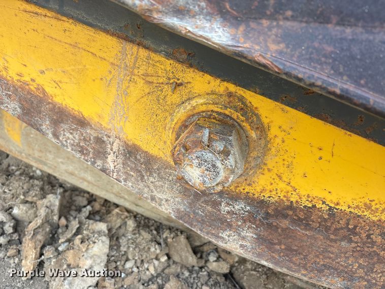 image for item DT0150 John Deere 1812C scraper