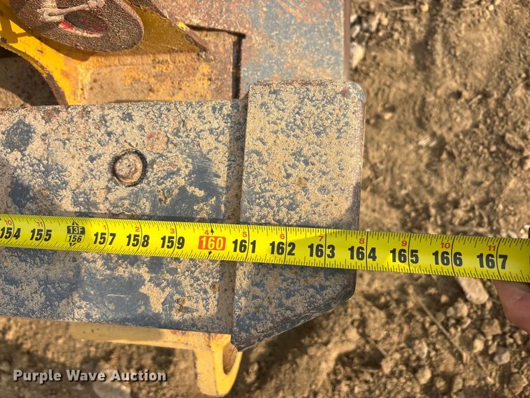 image for item DT0150 John Deere 1812C scraper