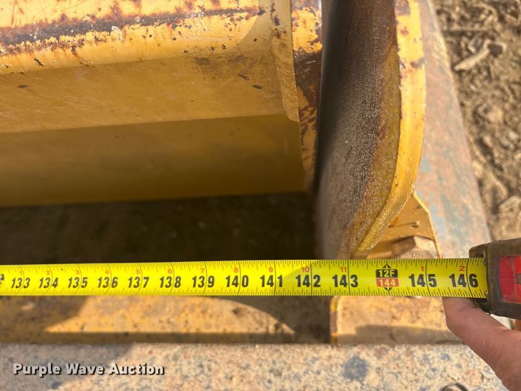 image for item DT0150 John Deere 1812C scraper