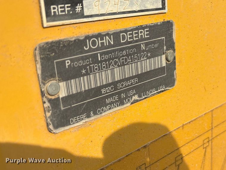 image for item DT0150 John Deere 1812C scraper