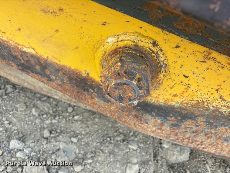 image for item DT0151 John Deere 1812C scraper