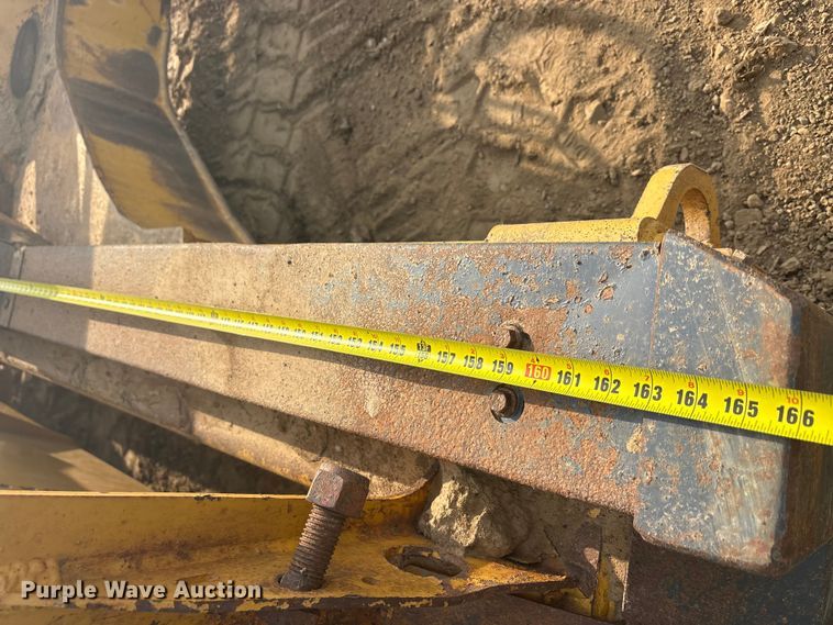 image for item DT0151 John Deere 1812C scraper