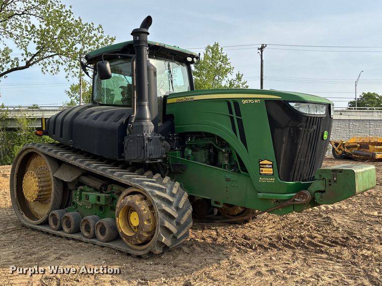 image for item DT0152 2014 John Deere 9570RT tractor