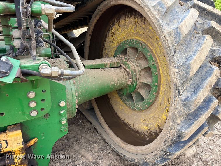 image for item DT0152 2014 John Deere 9570RT tractor