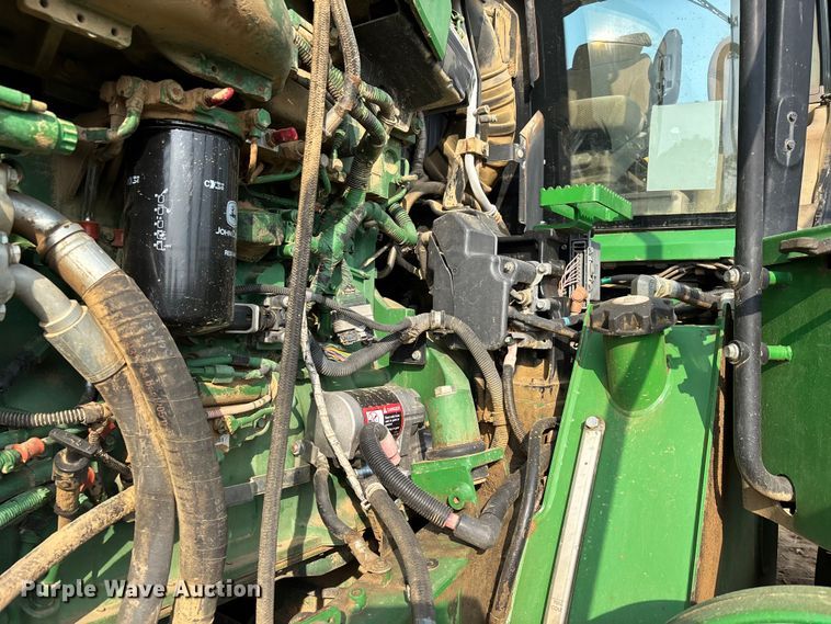 image for item DT0152 2014 John Deere 9570RT tractor