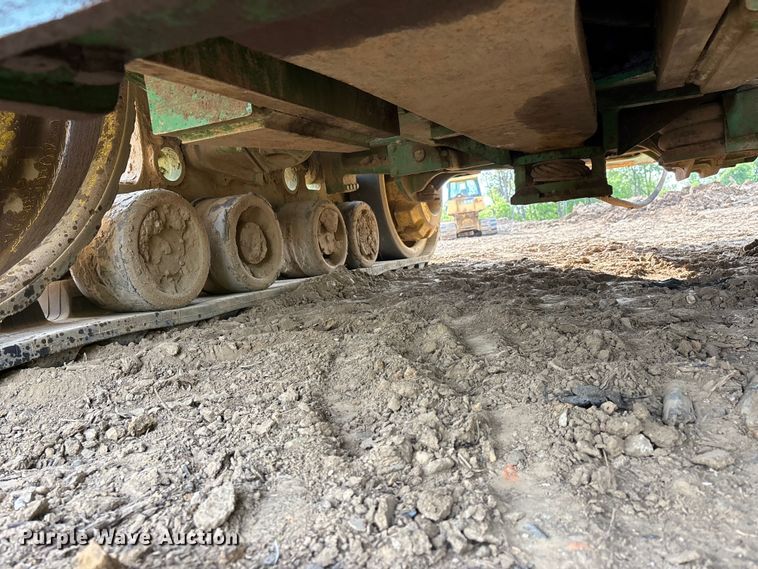 image for item DT0152 2014 John Deere 9570RT tractor