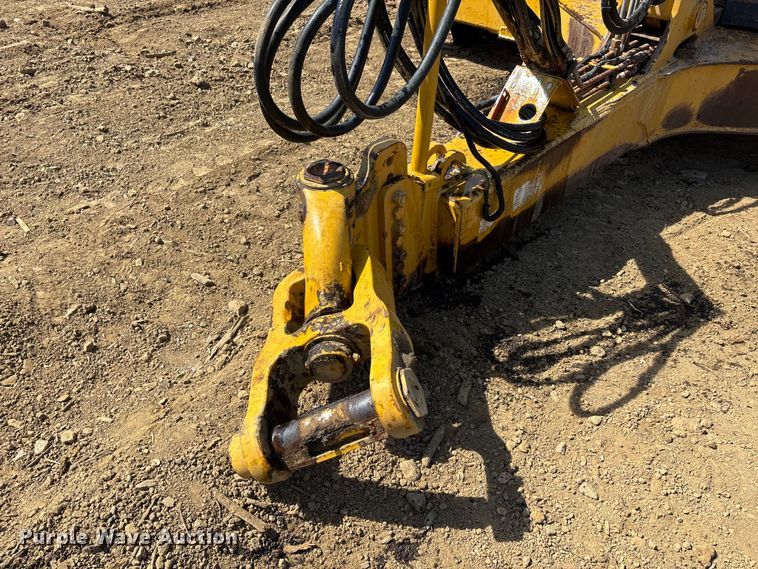 image for item DT0153 John Deere 1812C scraper