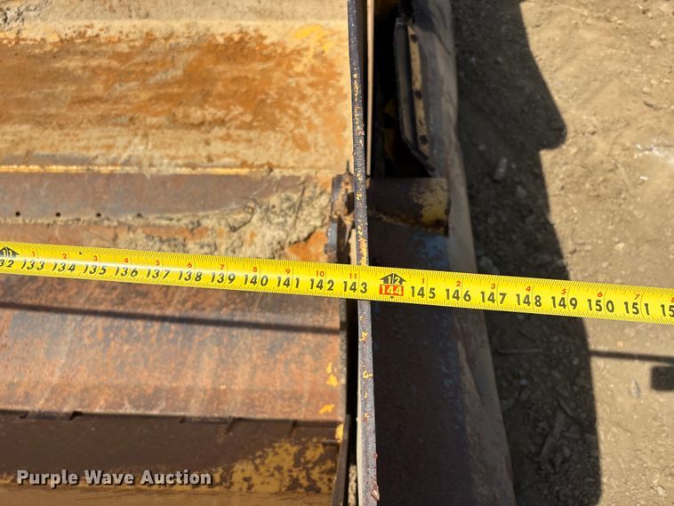 image for item DT0153 John Deere 1812C scraper