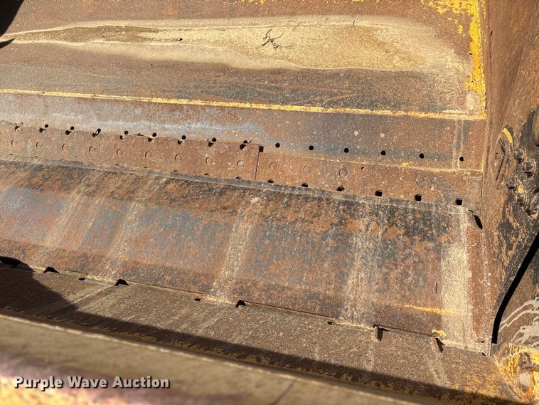 image for item DT0154 John Deere 1812C scraper