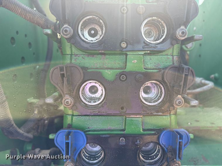 image for item DT0155 2012 John Deere 9510R 4WD tractor