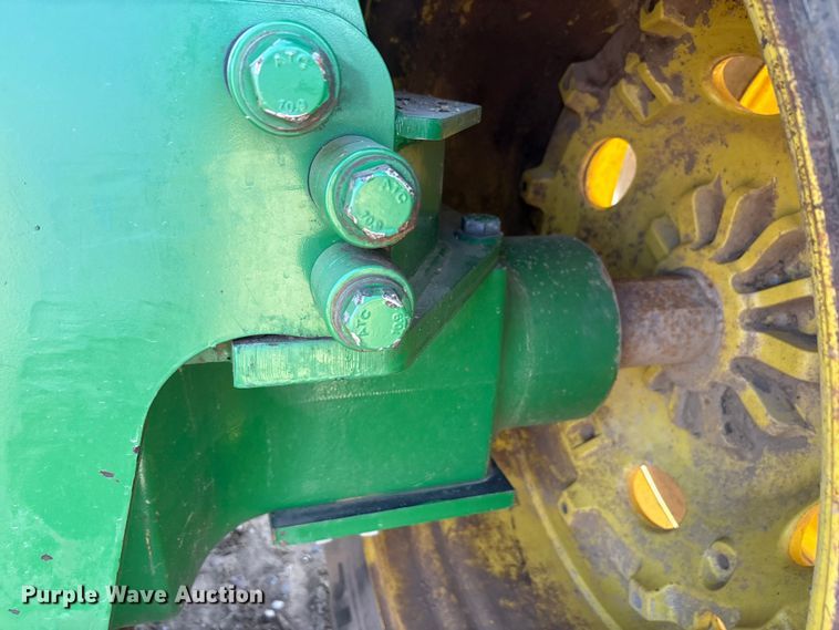 image for item DT0155 2012 John Deere 9510R 4WD tractor