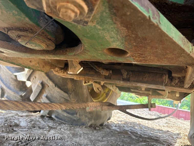 image for item DT0155 2012 John Deere 9510R 4WD tractor