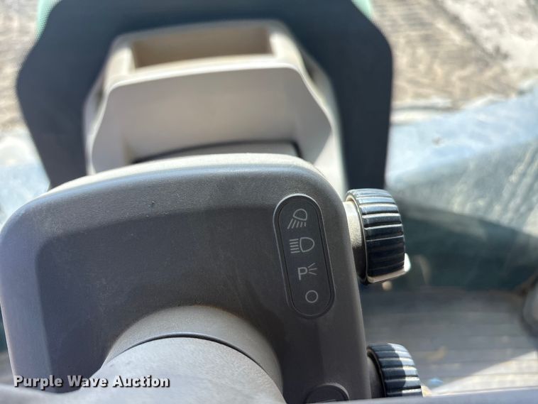 image for item DT0155 2012 John Deere 9510R 4WD tractor