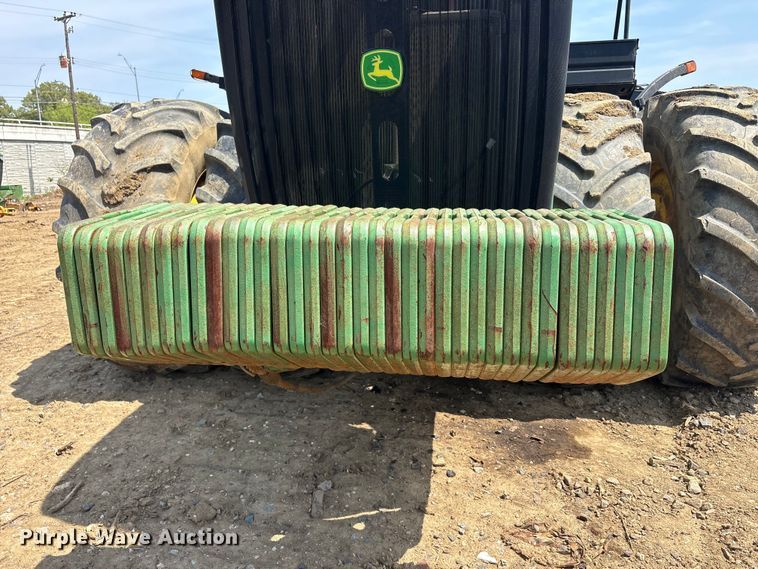 image for item DT0156 2014 John Deere 9510R Scraper Special  4WD tractor