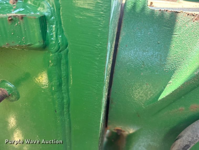image for item DT0156 2014 John Deere 9510R Scraper Special  4WD tractor