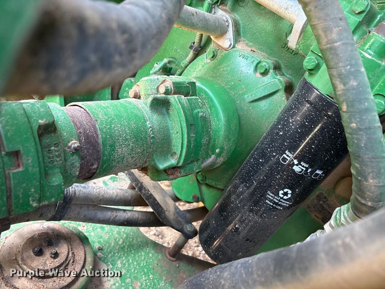 image for item DT0156 2014 John Deere 9510R Scraper Special  4WD tractor