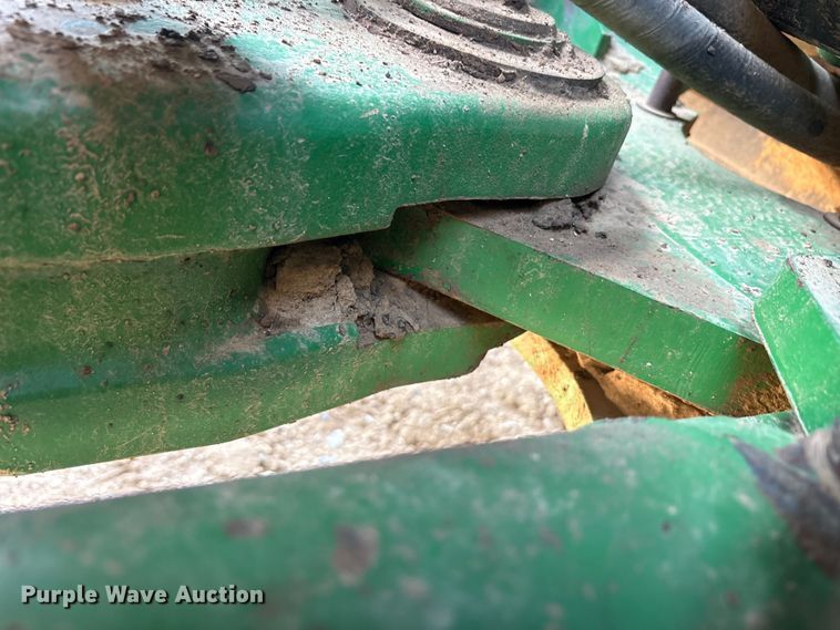 image for item DT0156 2014 John Deere 9510R Scraper Special  4WD tractor