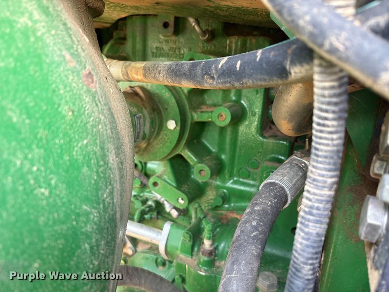 image for item DT0156 2014 John Deere 9510R Scraper Special  4WD tractor