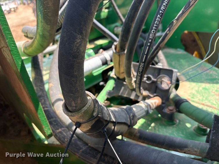 image for item DT0156 2014 John Deere 9510R Scraper Special  4WD tractor
