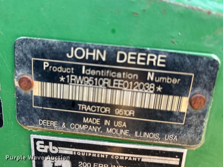 image for item DT0156 2014 John Deere 9510R Scraper Special  4WD tractor
