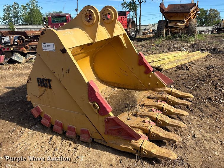 image for item DT0158 2021 Agrotk Cat345D-72 excavator bucket