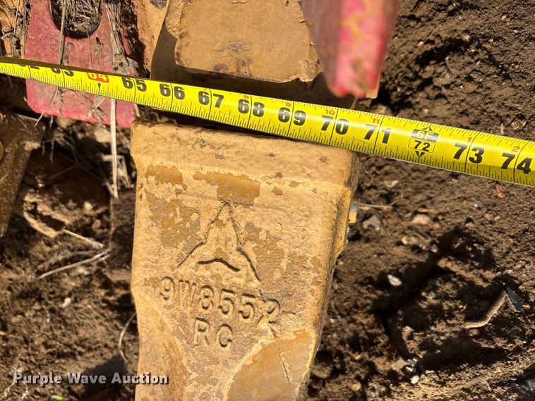 image for item DT0158 2021 Agrotk Cat345D-72 excavator bucket