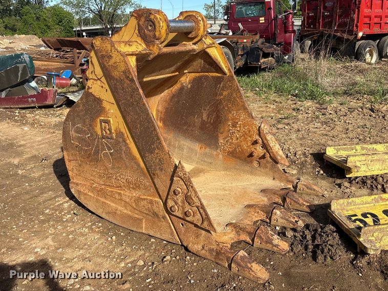 image for item DT0159 Excavator bucket