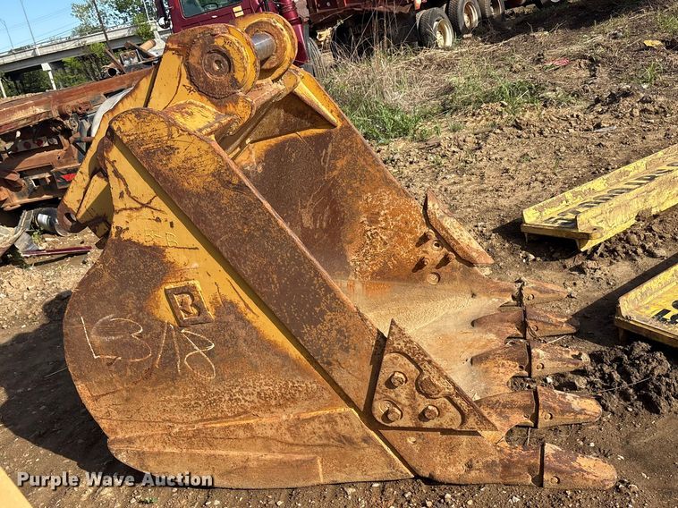 image for item DT0159 Excavator bucket