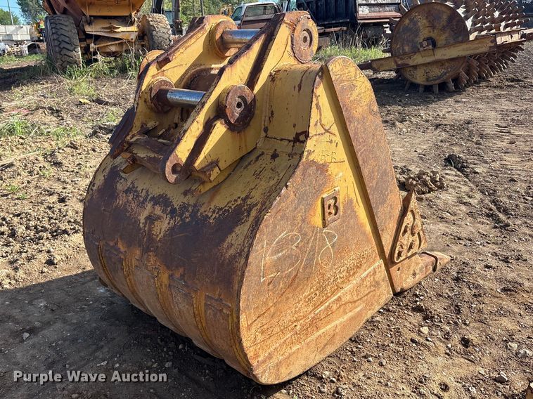 image for item DT0159 Excavator bucket