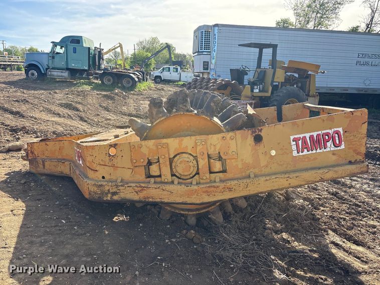 image for item DT0160 Tampco sheepsfoot roller