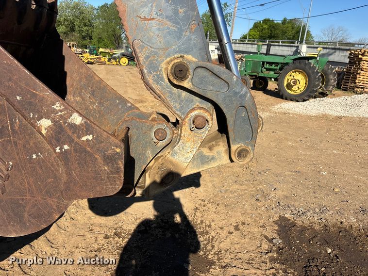 image for item DT0165 2013 John Deere 310SK backhoe