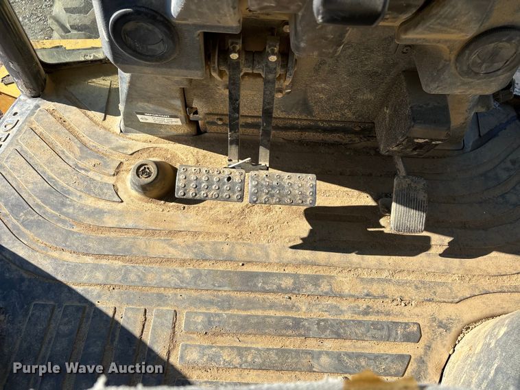 image for item DT0165 2013 John Deere 310SK backhoe