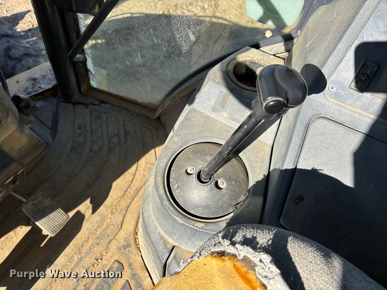 image for item DT0165 2013 John Deere 310SK backhoe