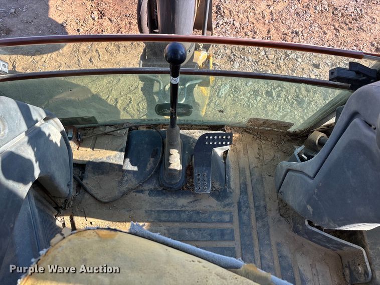 image for item DT0165 2013 John Deere 310SK backhoe