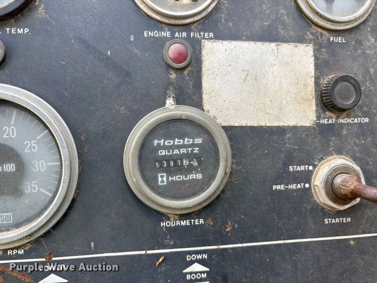 image for item DT0166 1988 Spandeck CR 2610 crane